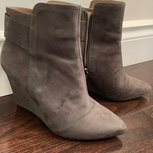 Brushed grey suede booties